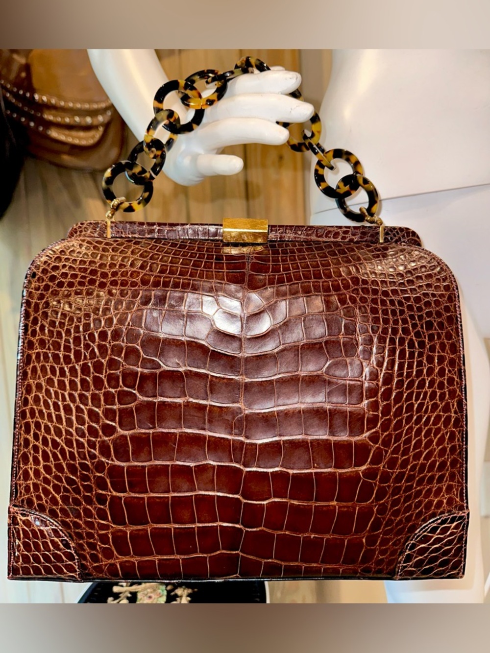 Stunning vintage Lucille de Paris genuine Crocodile 🐊 alligator bag large